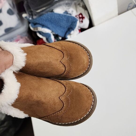 Girls BabyGap Brown Suede Texture Boots Size 7 Christmas Holiday Winter - Picture 7 of 10